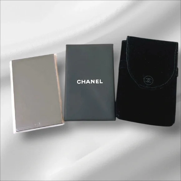Chanel Double Compact Travel Mirror with Case - Picture 4 of 4